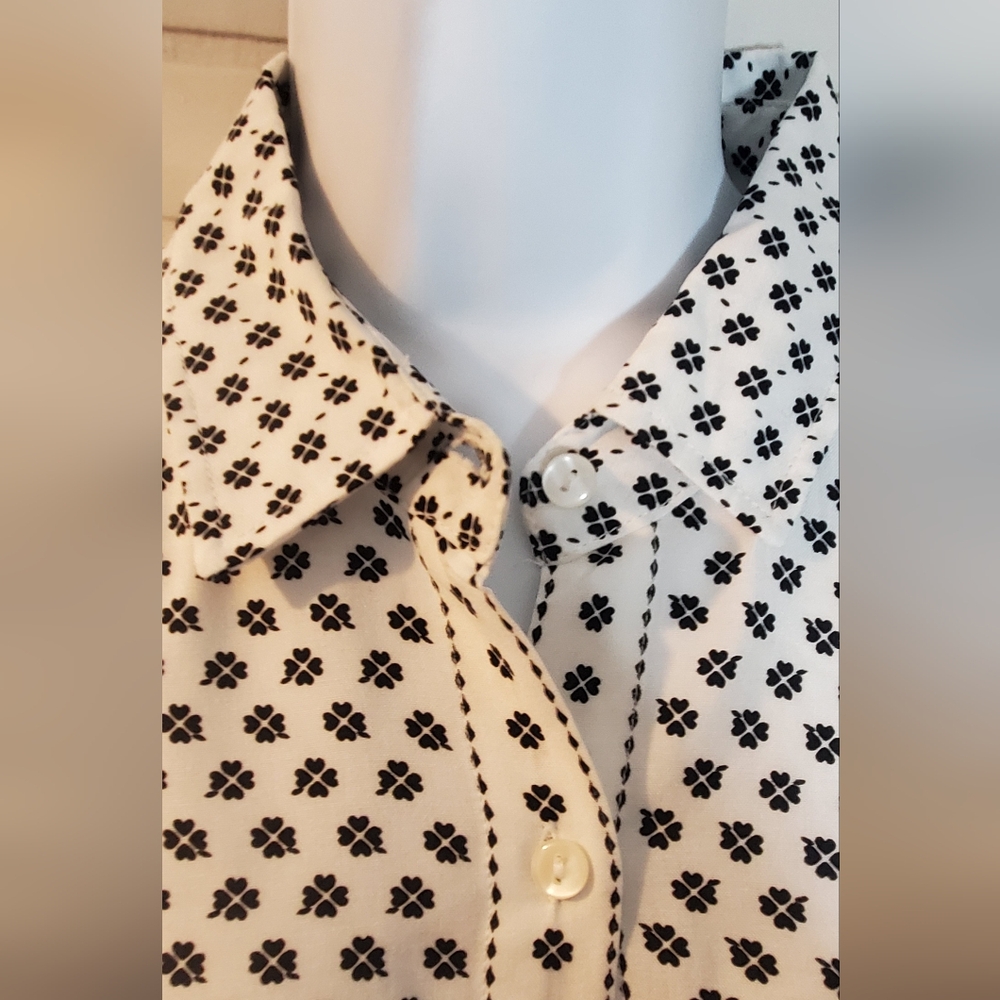 Max Studio 4 Leaf Clover Blouse Button Down Shirt - image 5